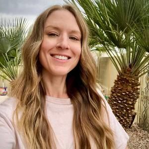 Meet your Posher, Becca